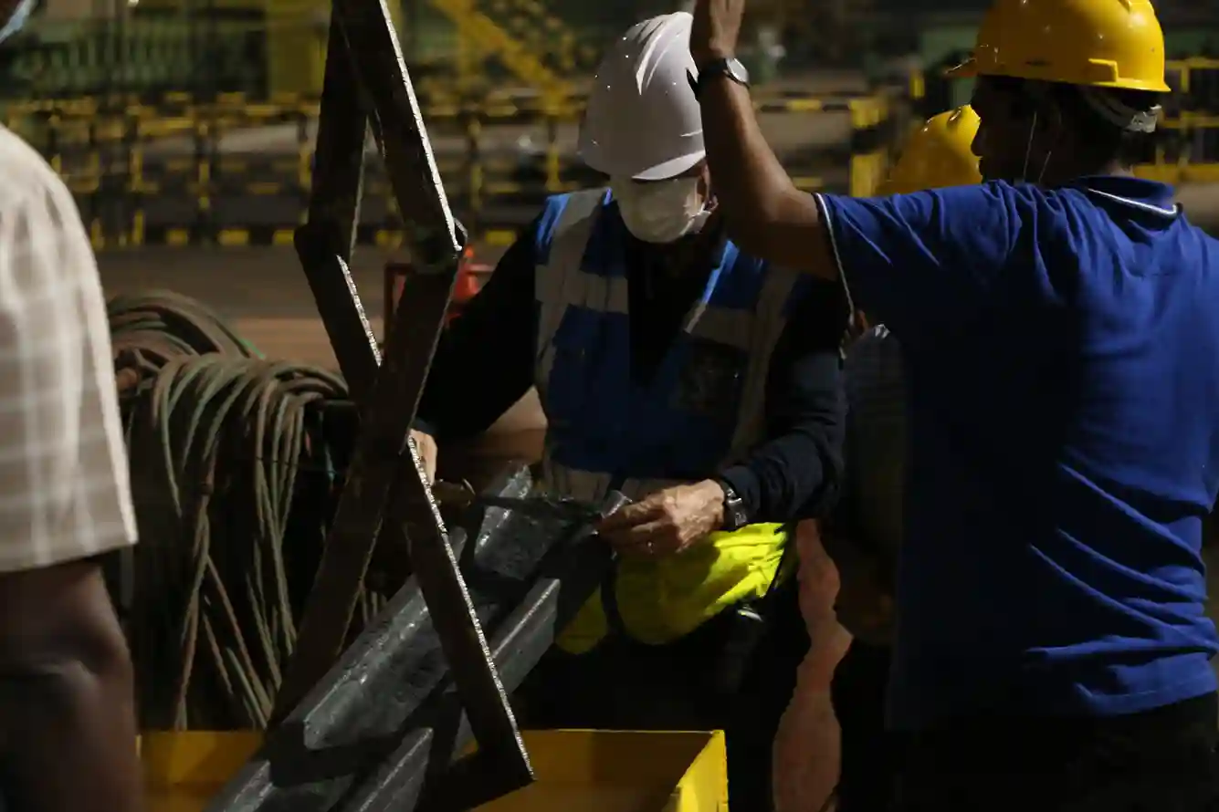 Perbedaan Baja vs Beton