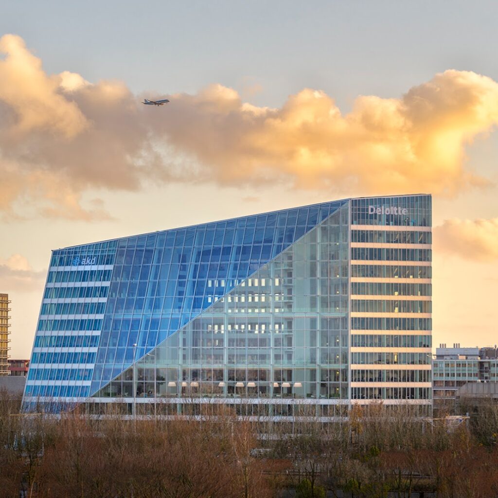 Menara The Edge, Amsterdam